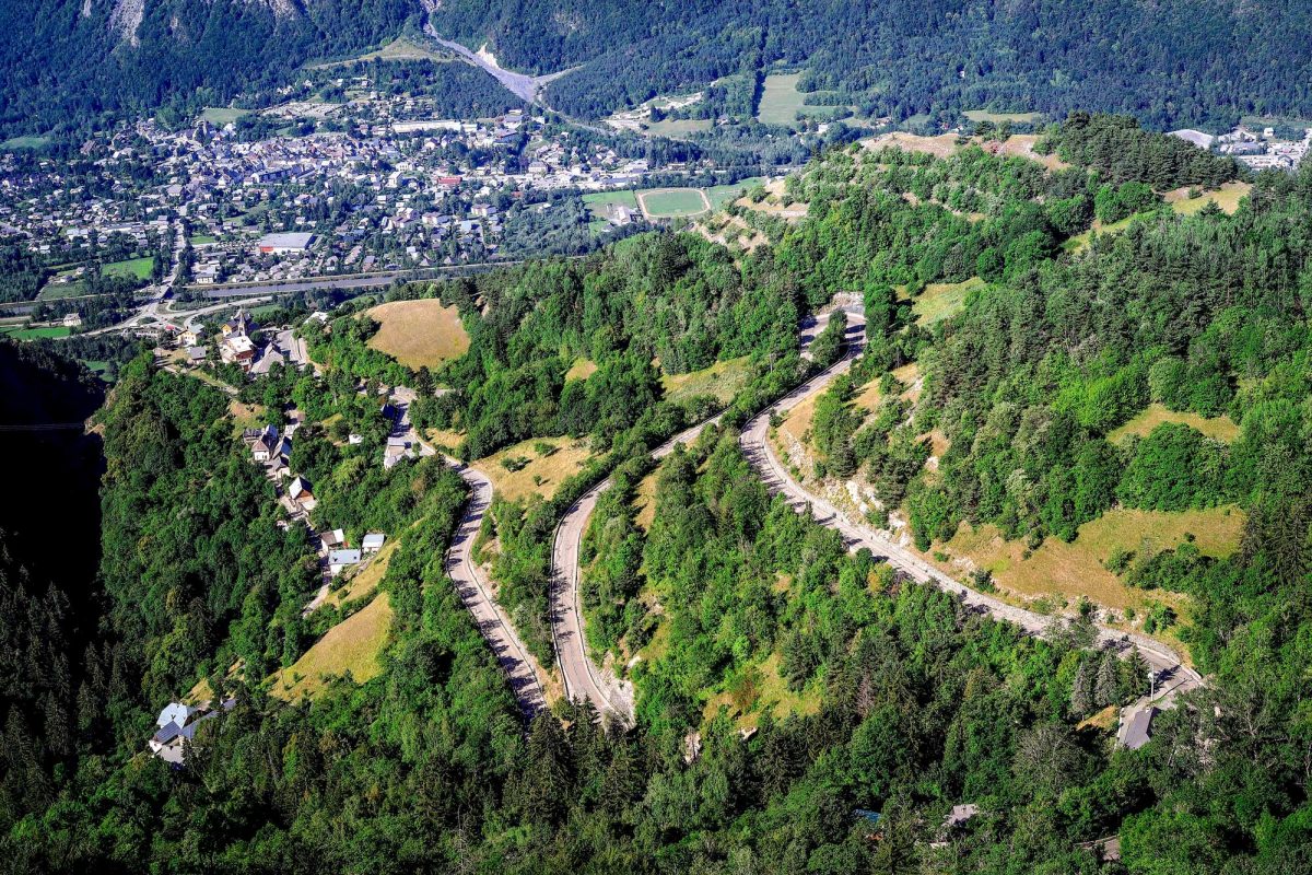 La montée de l'Alpe d'Huez