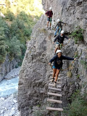 Via ferrata encadrée_Saint-Christophe-en-Oisans
