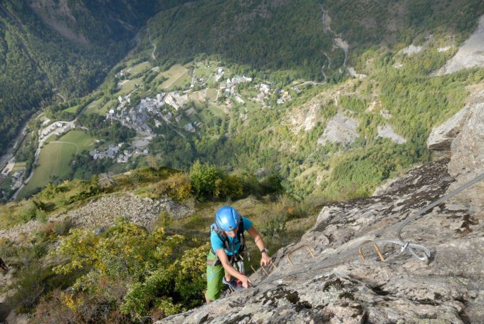 Via Ferrata Les Perrons – Niveau Sportif_Saint-Christophe-en-Oisans