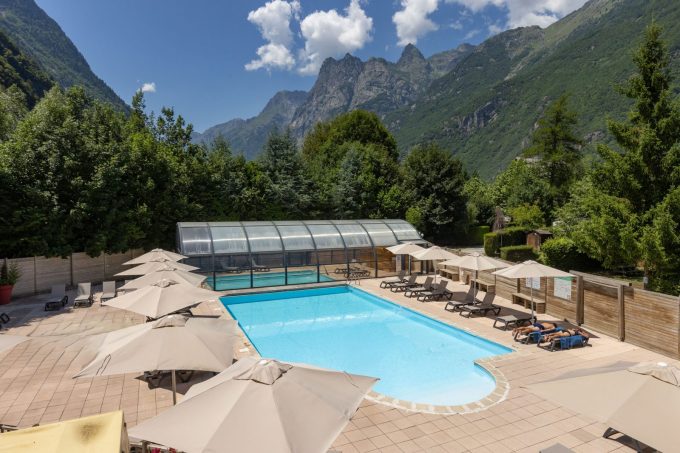 Camping Le Château de Rochetaillée au Bourg d&rsquo;Oisans