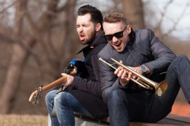 Spectacle de Soleo : musique en mouvement et percussions corporelles