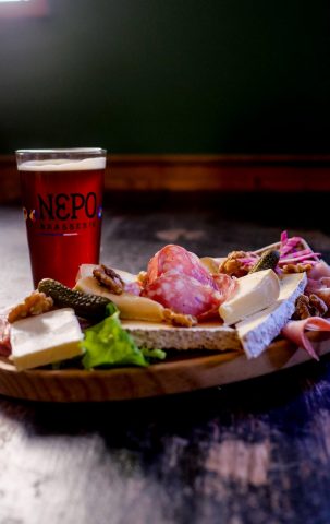 Bar à manger aux 3 nains_Le Bourg-d&rsquo;Oisans