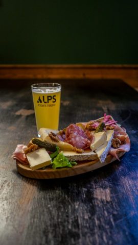 Bar à manger aux 3 nains_Le Bourg-d&rsquo;Oisans