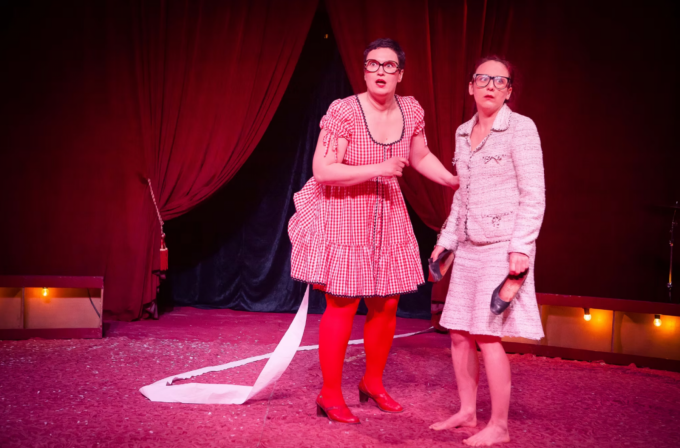 Spectacle: Les soeurs k – théâtre burlesque et magique_Le Bourg-d&rsquo;Oisans